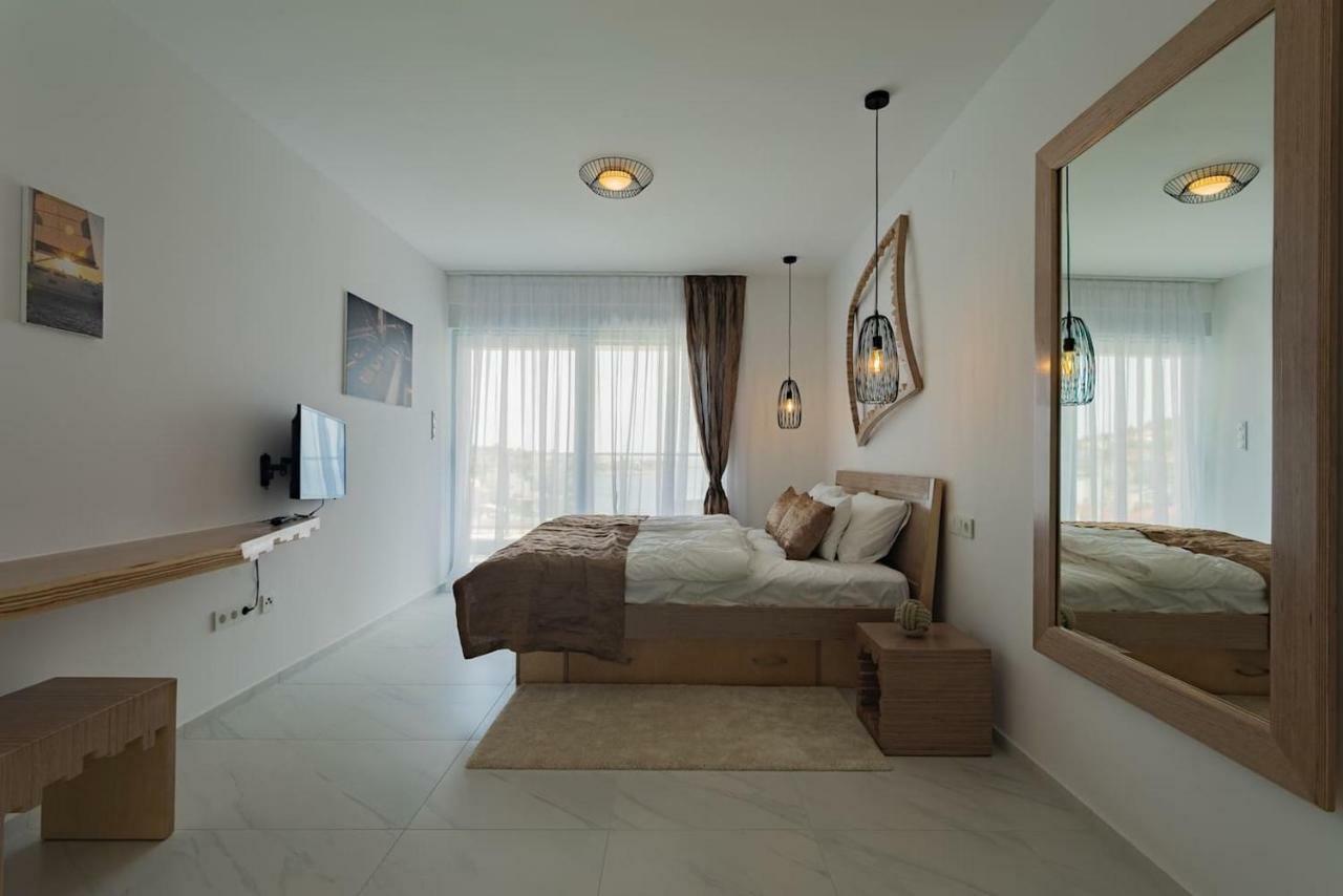 Villa Compass; Luxury Experience In Natural Bay. Ražanj Екстериор снимка