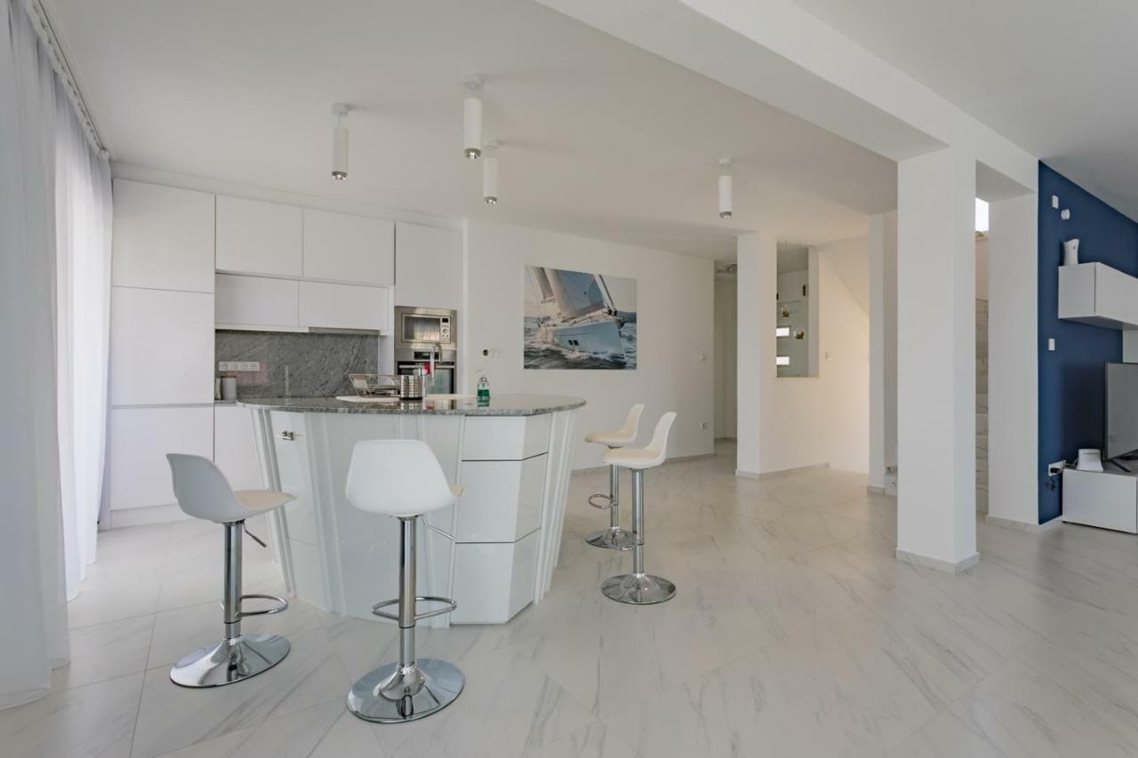 Villa Compass; Luxury Experience In Natural Bay. Ražanj Екстериор снимка
